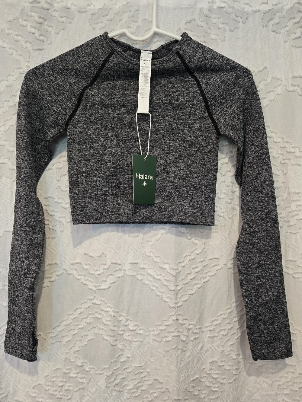 HALARA Heather Charcoal Gray Long Sleeve Crop Top